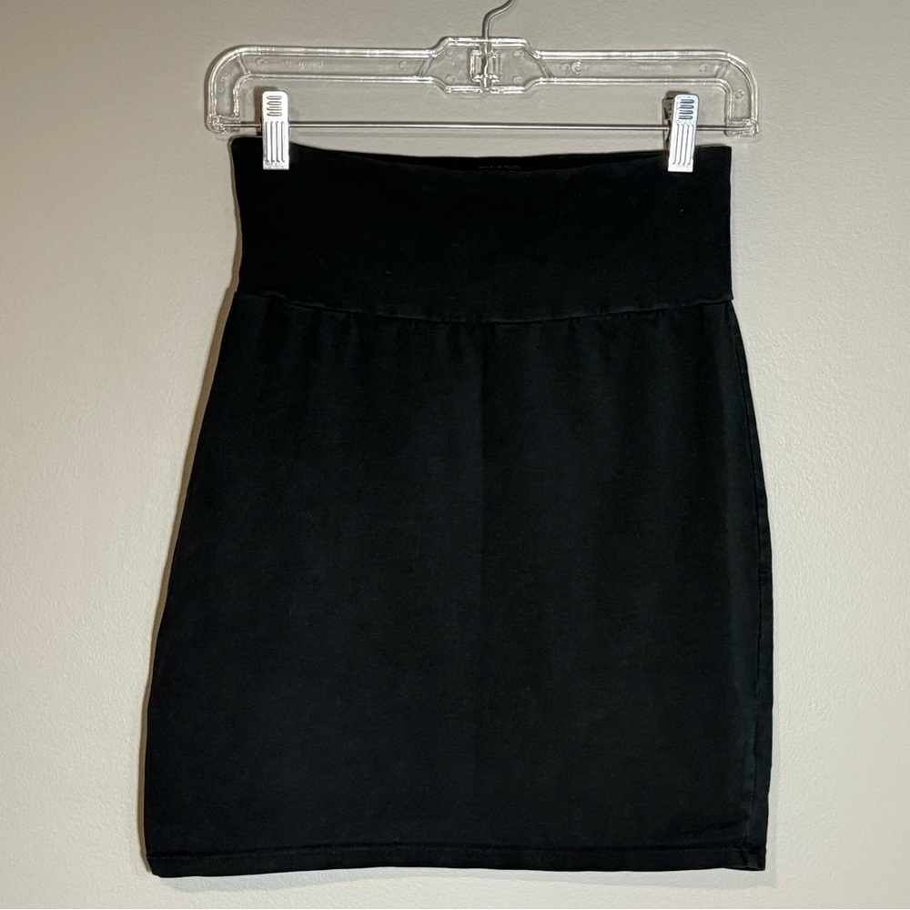 Talula Black Cotton Bodycon Mini Skirt (Size M)